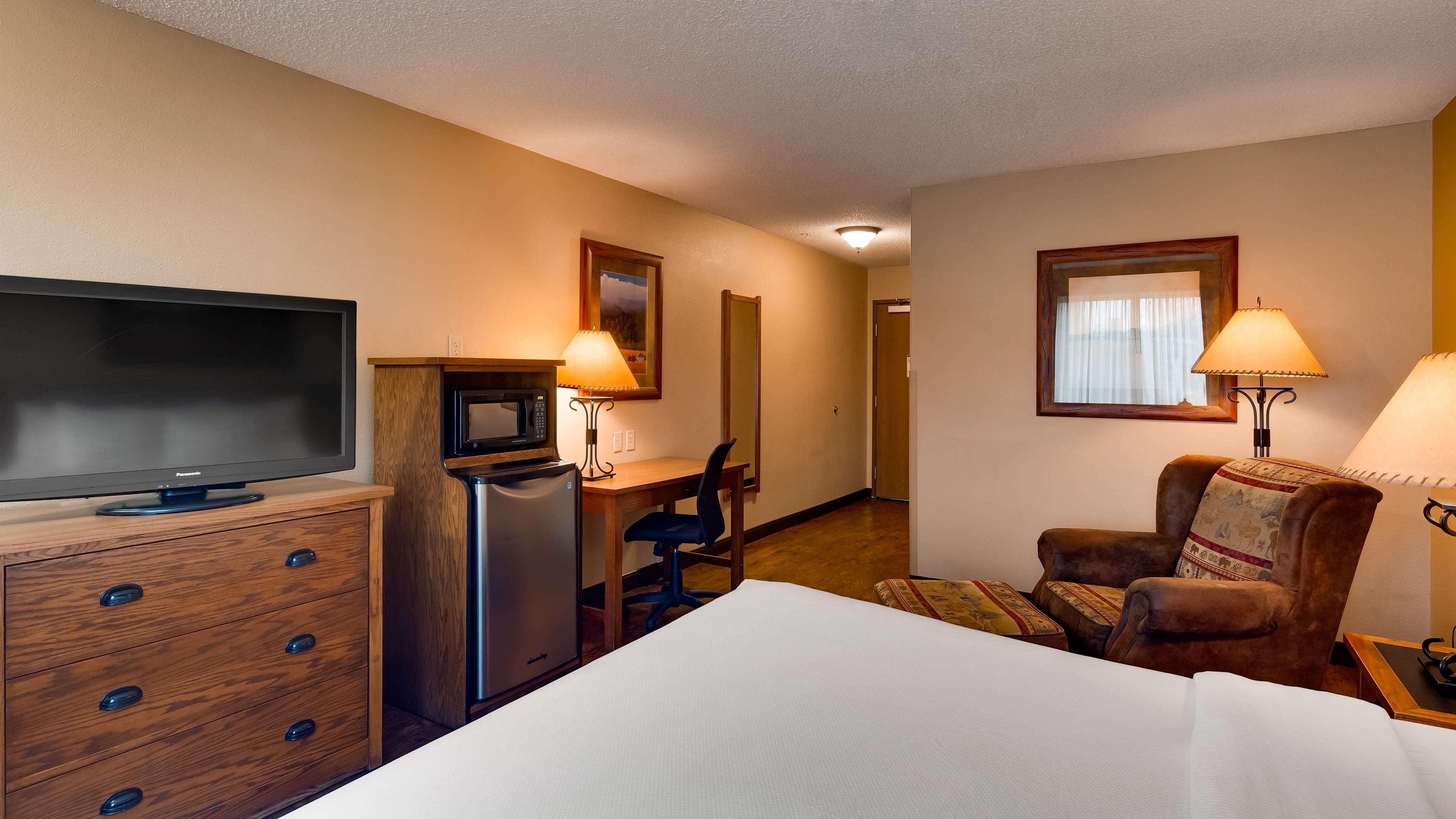 Best Western Plus Kelly Inn & Suites Биллингс Экстерьер фото