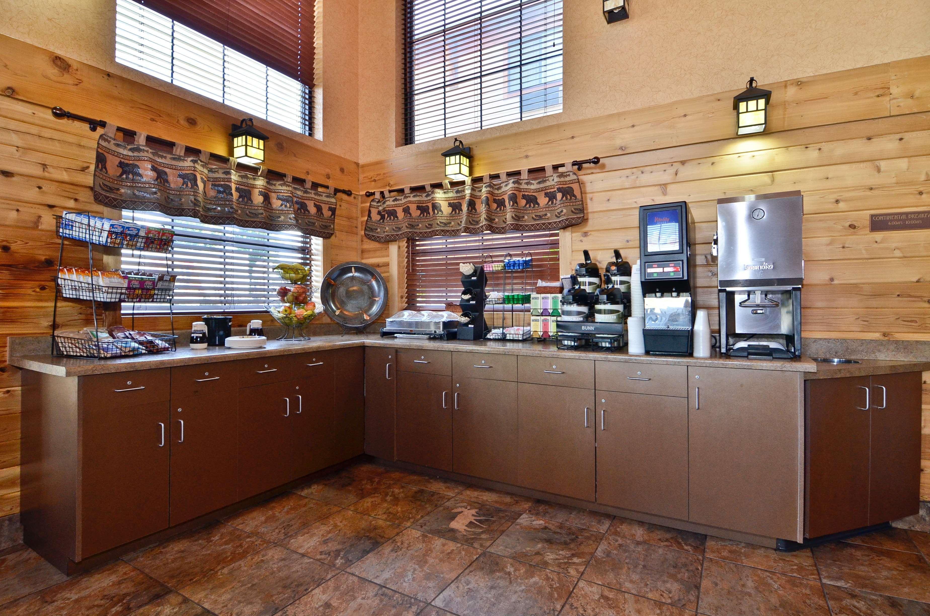 Best Western Plus Kelly Inn & Suites Биллингс Экстерьер фото